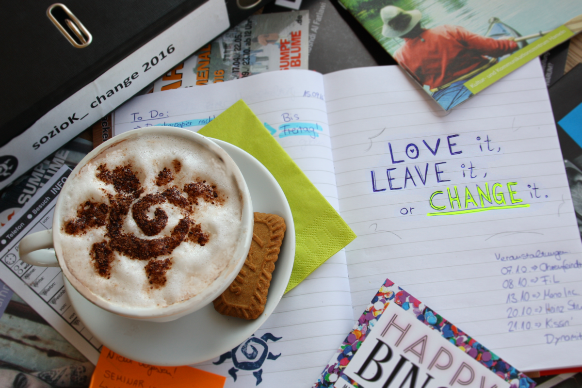 Love it, leave it or change it (c) Linda Meier